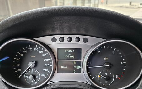 Mercedes-Benz M-Класс, 2011 год, 1 850 000 рублей, 8 фотография