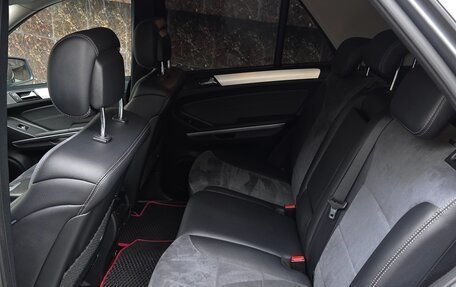 Mercedes-Benz M-Класс, 2011 год, 1 850 000 рублей, 6 фотография