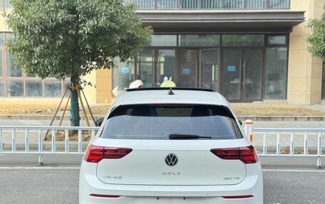 Volkswagen Golf VIII, 2022 год, 1 795 000 рублей, 5 фотография