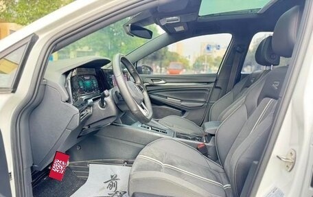 Volkswagen Golf VIII, 2022 год, 1 795 000 рублей, 7 фотография