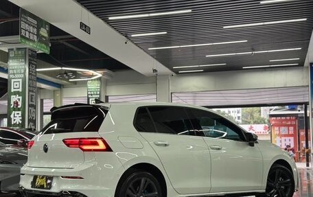 Volkswagen Golf VIII, 2022 год, 1 820 000 рублей, 4 фотография