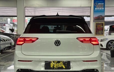 Volkswagen Golf VIII, 2022 год, 1 820 000 рублей, 5 фотография