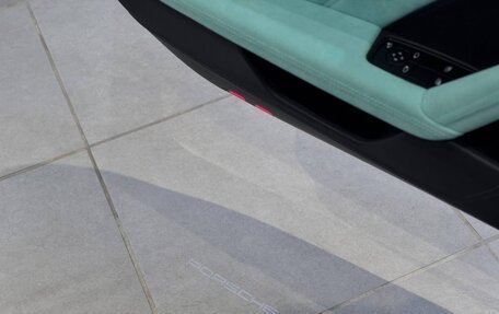 Porsche 911, 2022 год, 37 999 000 рублей, 25 фотография