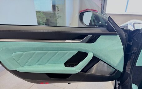 Porsche 911, 2022 год, 37 999 000 рублей, 30 фотография