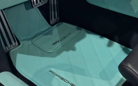 Porsche 911, 2022 год, 37 999 000 рублей, 26 фотография