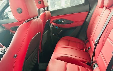 Jaguar E-Pace, 2024 год, 9 000 000 рублей, 8 фотография