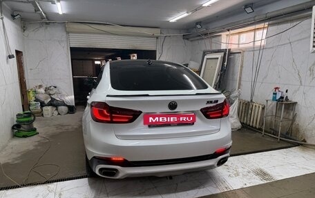 BMW X6, 2015 год, 3 150 000 рублей, 4 фотография