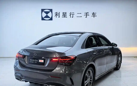 Mercedes-Benz A-Класс, 2021 год, 1 730 000 рублей, 3 фотография