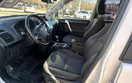 Toyota Land Cruiser Prado 150 рестайлинг 2, 2019 год, 5 100 000 рублей, 4 фотография