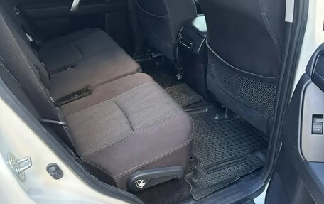 Toyota Land Cruiser Prado 150 рестайлинг 2, 2019 год, 5 100 000 рублей, 6 фотография