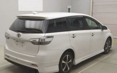 Toyota Wish II, 2013 год, 1 230 000 рублей, 2 фотография