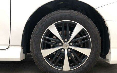 Toyota Wish II, 2013 год, 1 230 000 рублей, 9 фотография