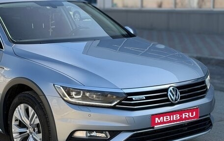 Volkswagen Passat B8 рестайлинг, 2017 год, 2 600 000 рублей, 2 фотография