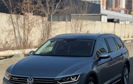 Volkswagen Passat B8 рестайлинг, 2017 год, 2 600 000 рублей, 7 фотография