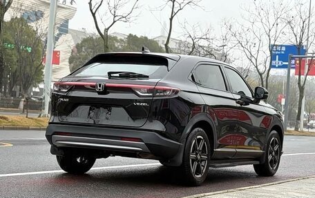 Honda Vezel, 2023 год, 2 120 000 рублей, 8 фотография