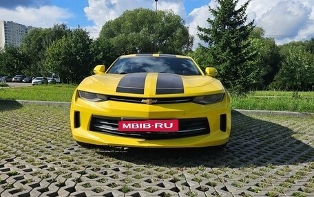 Chevrolet Camaro VI, 2016 год, 3 400 000 рублей, 2 фотография