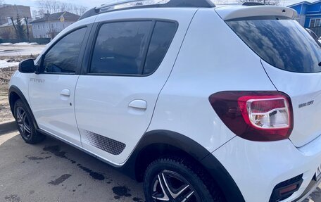 Renault Sandero II рестайлинг, 2018 год, 1 105 000 рублей, 3 фотография