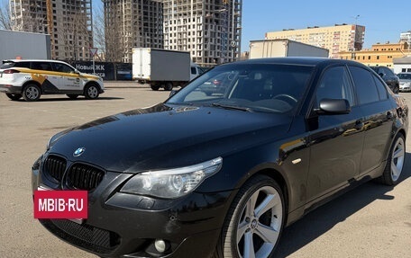 BMW 5 серия, 2004 год, 1 560 000 рублей, 3 фотография