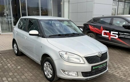 Skoda Fabia II, 2013 год, 561 000 рублей, 3 фотография