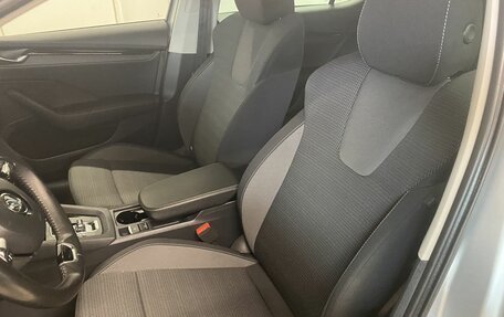 Skoda Octavia IV, 2021 год, 2 389 000 рублей, 11 фотография