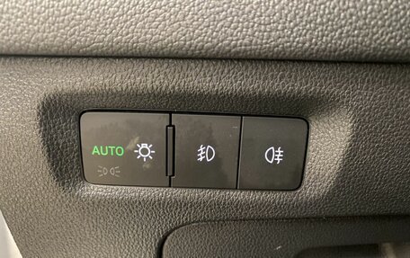 Skoda Octavia IV, 2021 год, 2 389 000 рублей, 36 фотография