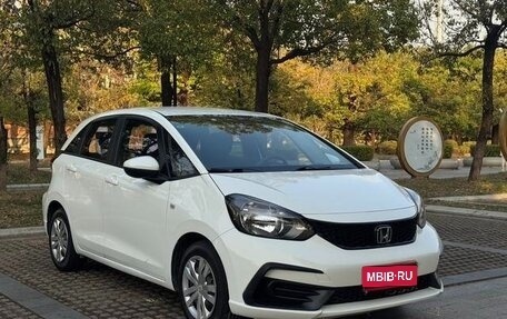 Honda Fit, 2022 год, 1 115 000 рублей, 1 фотография