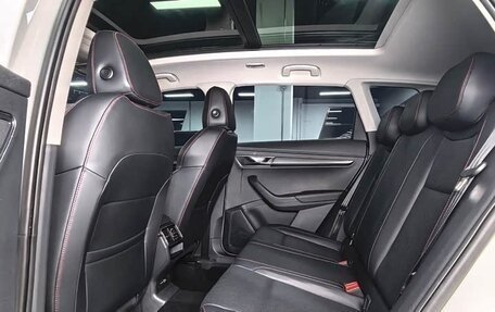 Skoda Karoq I, 2022 год, 2 117 000 рублей, 15 фотография