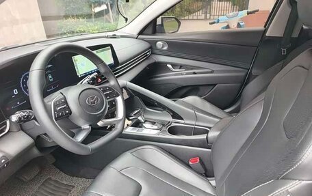 Hyundai Elantra, 2022 год, 1 120 000 рублей, 9 фотография