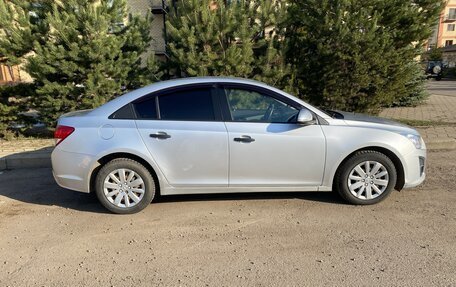 Chevrolet Cruze II, 2014 год, 800 000 рублей, 4 фотография