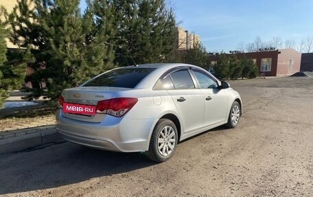 Chevrolet Cruze II, 2014 год, 800 000 рублей, 13 фотография