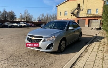 Chevrolet Cruze II, 2014 год, 800 000 рублей, 11 фотография