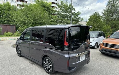 Honda Stepwgn IV, 2019 год, 1 890 000 рублей, 6 фотография