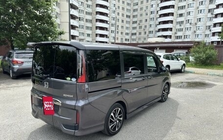 Honda Stepwgn IV, 2019 год, 1 890 000 рублей, 4 фотография