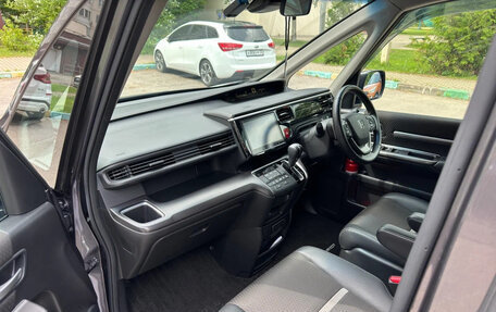 Honda Stepwgn IV, 2019 год, 1 890 000 рублей, 10 фотография