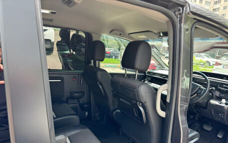 Honda Stepwgn IV, 2019 год, 1 890 000 рублей, 12 фотография