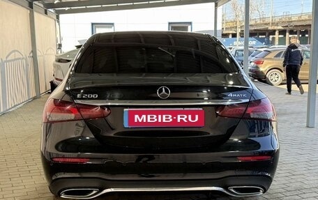 Mercedes-Benz E-Класс, 2021 год, 4 200 000 рублей, 4 фотография