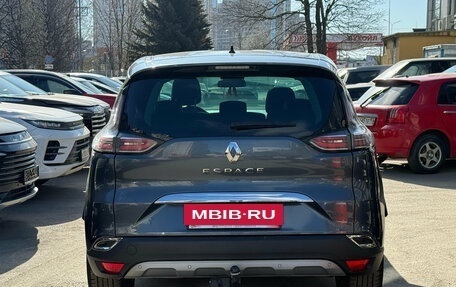 Renault Espace V рестайлинг, 2018 год, 1 749 000 рублей, 5 фотография