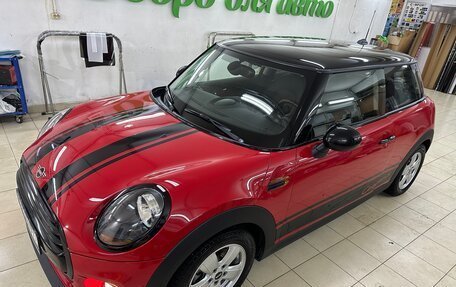 MINI Hatch, 2019 год, 1 950 000 рублей, 6 фотография