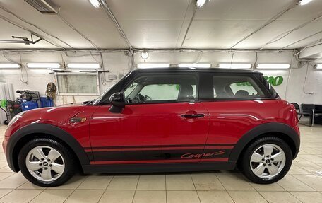 MINI Hatch, 2019 год, 1 950 000 рублей, 7 фотография