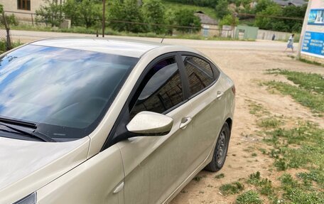 Hyundai Solaris II рестайлинг, 2013 год, 540 000 рублей, 11 фотография