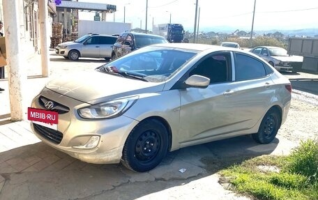 Hyundai Solaris II рестайлинг, 2013 год, 540 000 рублей, 10 фотография