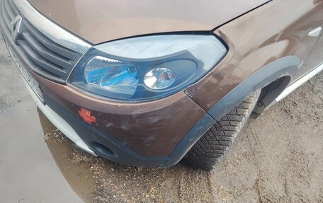 Renault Sandero I, 2013 год, 800 000 рублей, 7 фотография