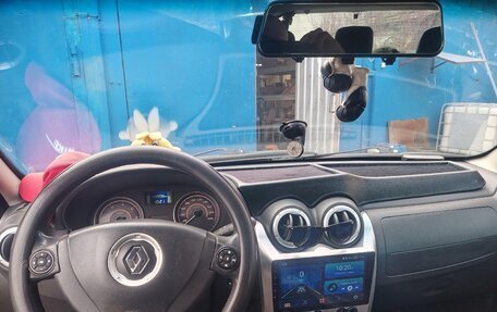 Renault Sandero I, 2013 год, 800 000 рублей, 3 фотография