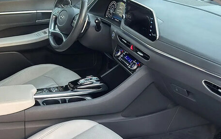 Hyundai Sonata VIII, 2021 год, 2 075 000 рублей, 8 фотография