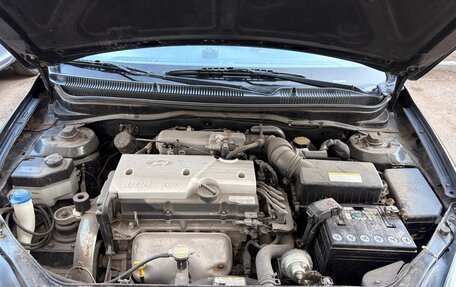 Hyundai Verna II, 2006 год, 450 000 рублей, 10 фотография