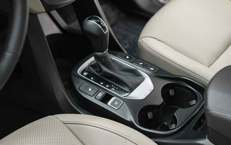 Hyundai Santa Fe III рестайлинг, 2017 год, 2 250 000 рублей, 11 фотография