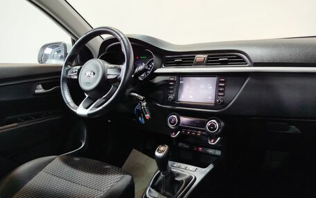 KIA Rio IV, 2018 год, 1 395 000 рублей, 12 фотография