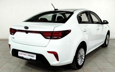 KIA Rio IV, 2018 год, 1 395 000 рублей, 4 фотография