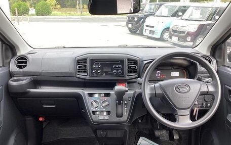 Daihatsu Mira e:S II, 2022 год, 524 077 рублей, 6 фотография