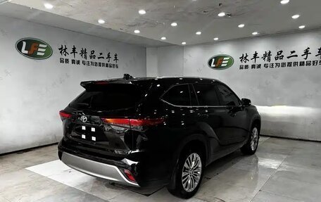 Toyota Highlander, 2026 год, 5 389 000 рублей, 6 фотография